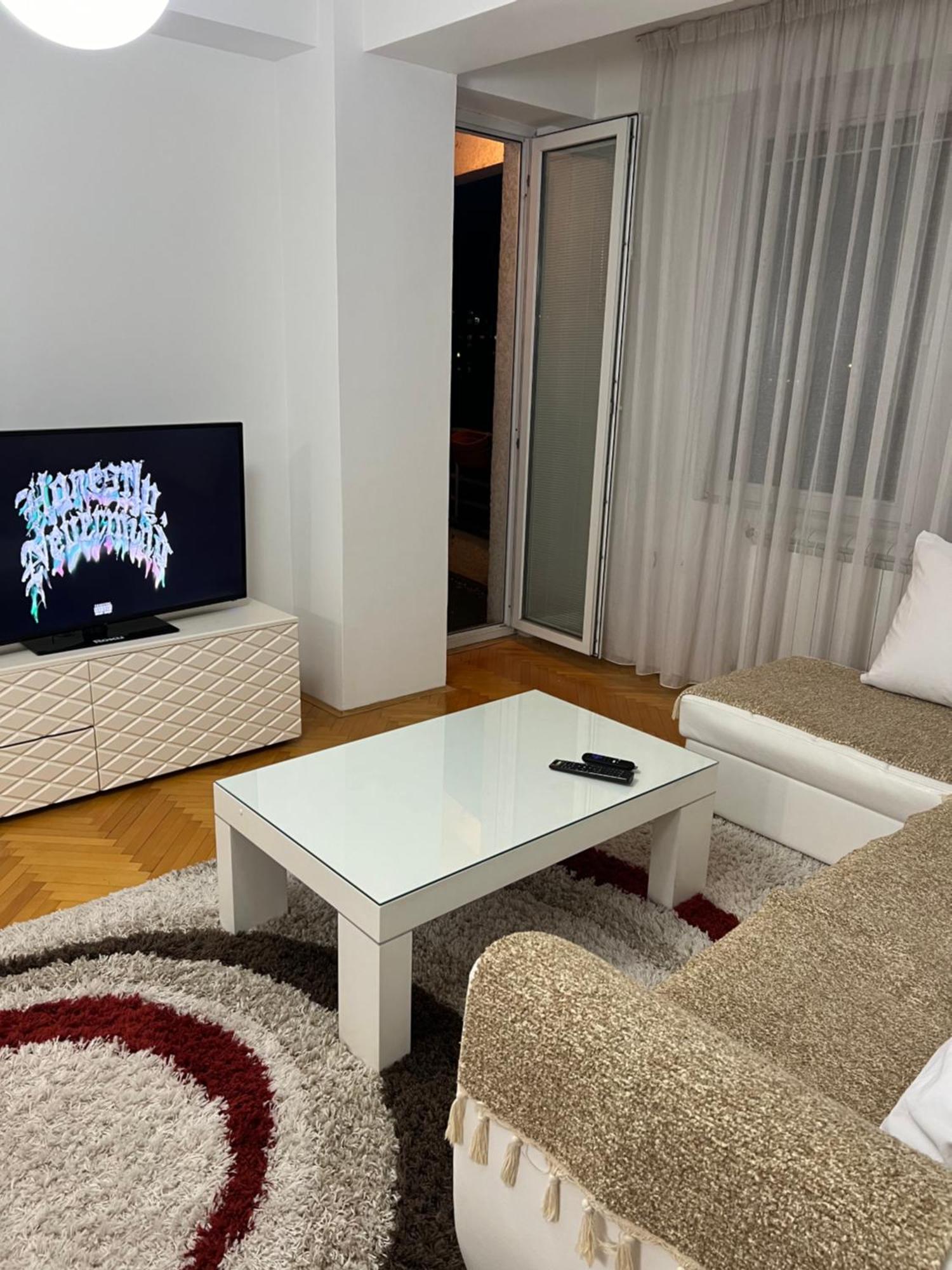 Karas Apartments Skopje Zewnętrze zdjęcie